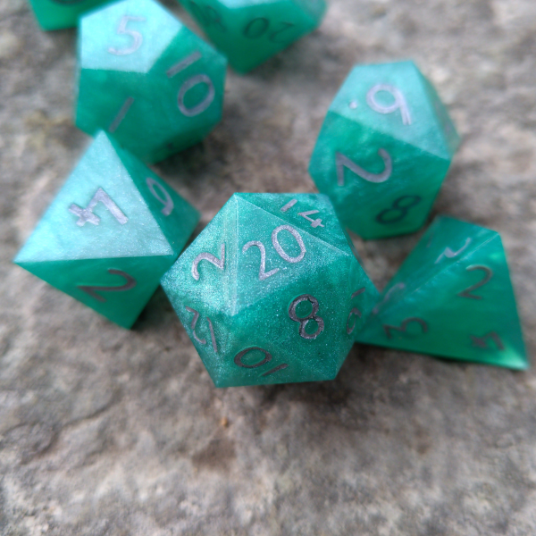 Larimar Sharpedge Dice Set Online - Image 3